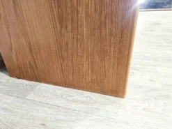 Buffet danois moderne Dyrlund Dania en teck, années 1980