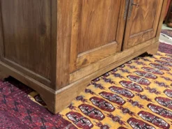Buffet début XXème en châtaignier
