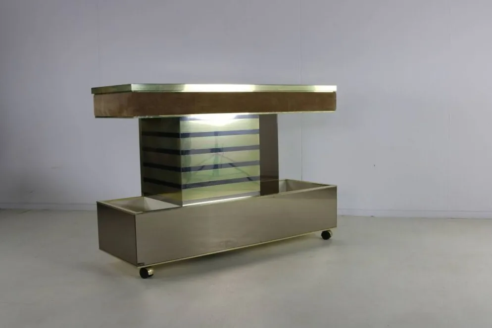 Buffet de bar design des années 70 par Harvey Guzzini pour Stilglass Donati