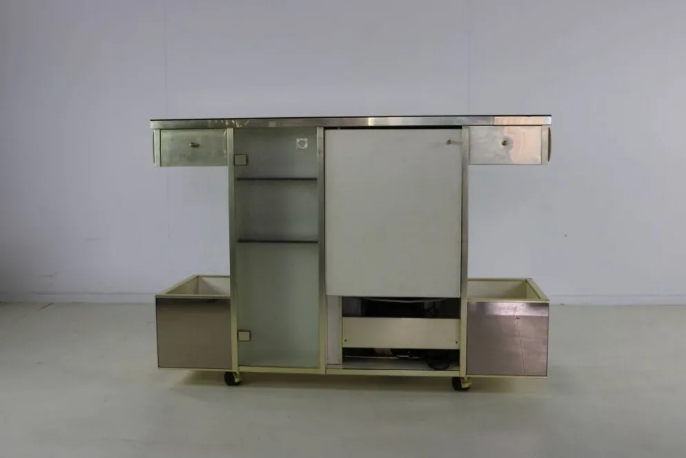 Buffet de bar design des années 70 par Harvey Guzzini pour Stilglass Donati