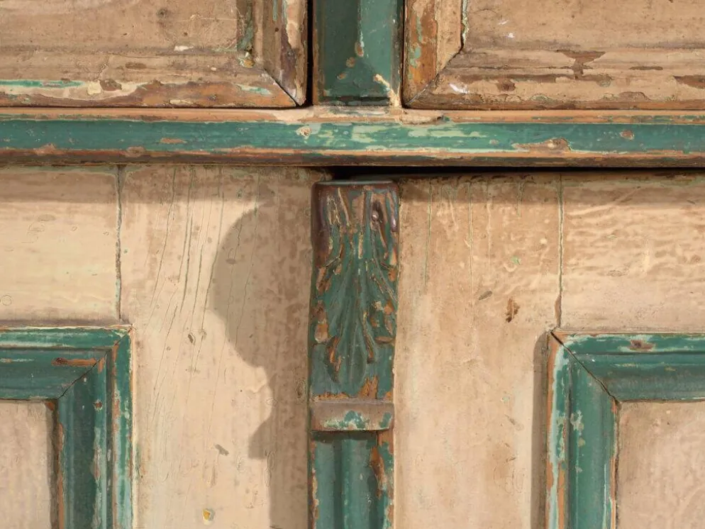 Buffet de cuisine en pin de deux portes et étagères – Europe centrale, vers 1910