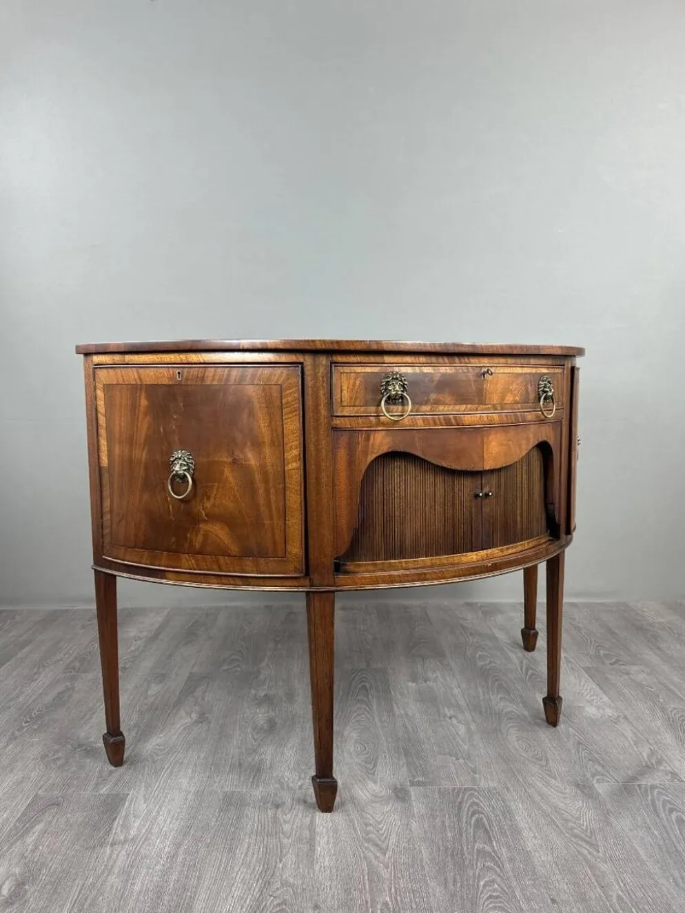 Buffet demi-lune, style Louis XVI, XIXe siècle