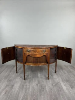 Buffet demi-lune, style Louis XVI, XIXe siècle