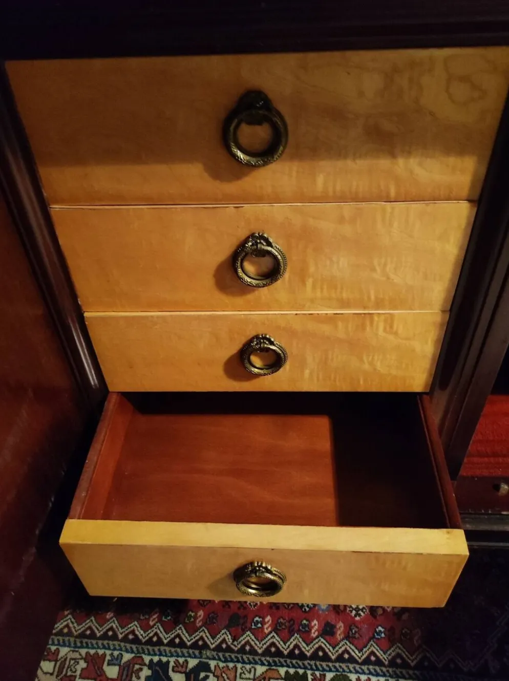 Buffet d'enfilade style Louis XVI avec plateau en marbre