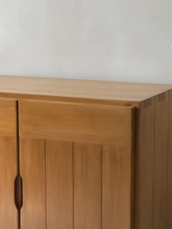 Buffet design en bois orme & pin collection Savoie, Maison Regain 1970