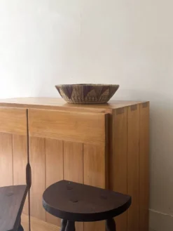 Buffet design en bois orme & pin collection Savoie, Maison Regain 1970
