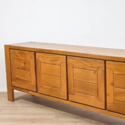 Buffet design Maison Regain en orme massif – des années 1970