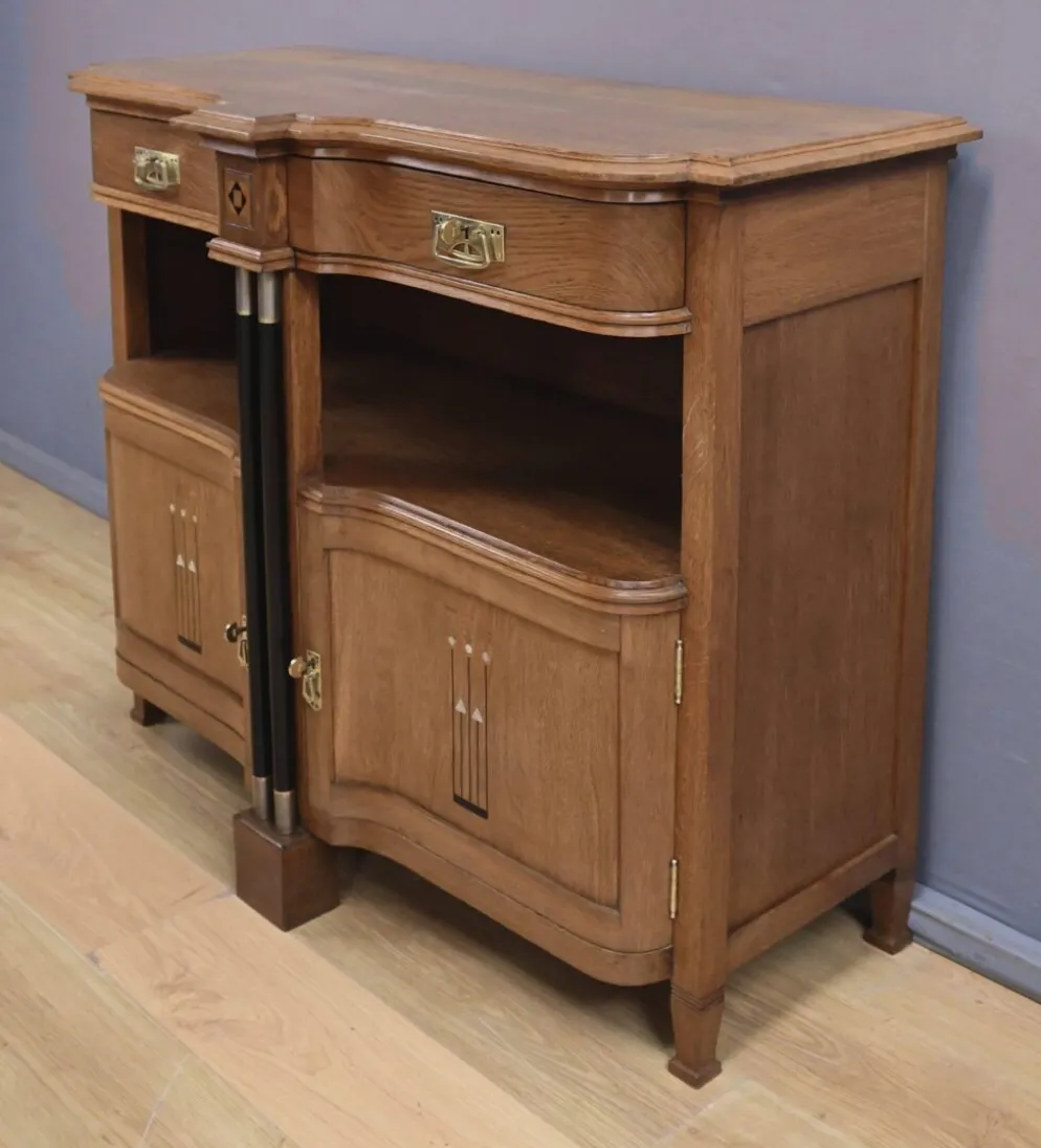 Buffet desserte en chêne dans le style Gustave Serrurier-Bovy, art déco – 1930