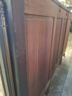 Buffet de style Louis XV en bois sculpté patine usagée volontairement ( omb