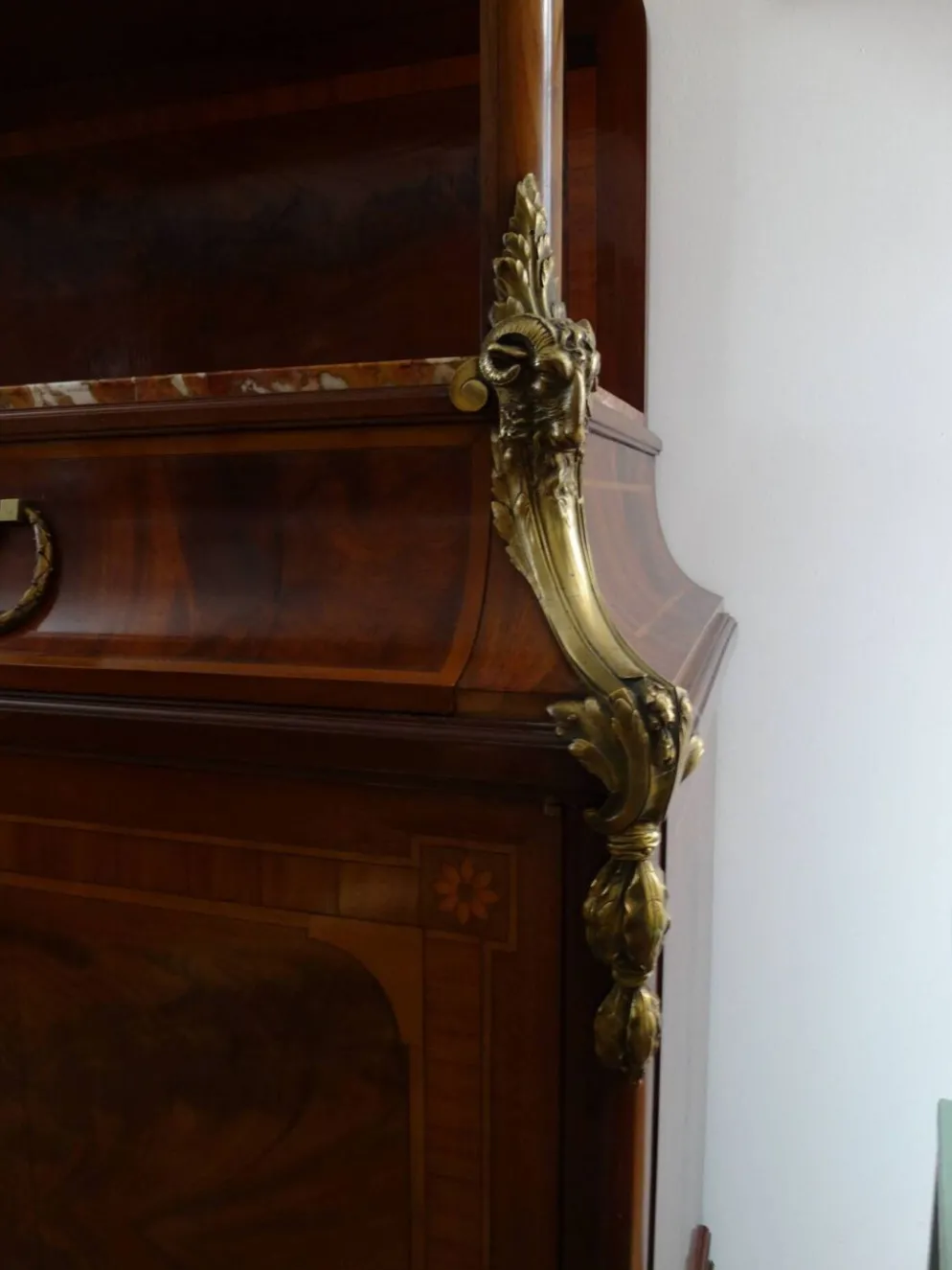 Buffet deux-corps loupe de bois et bronze xix siècle