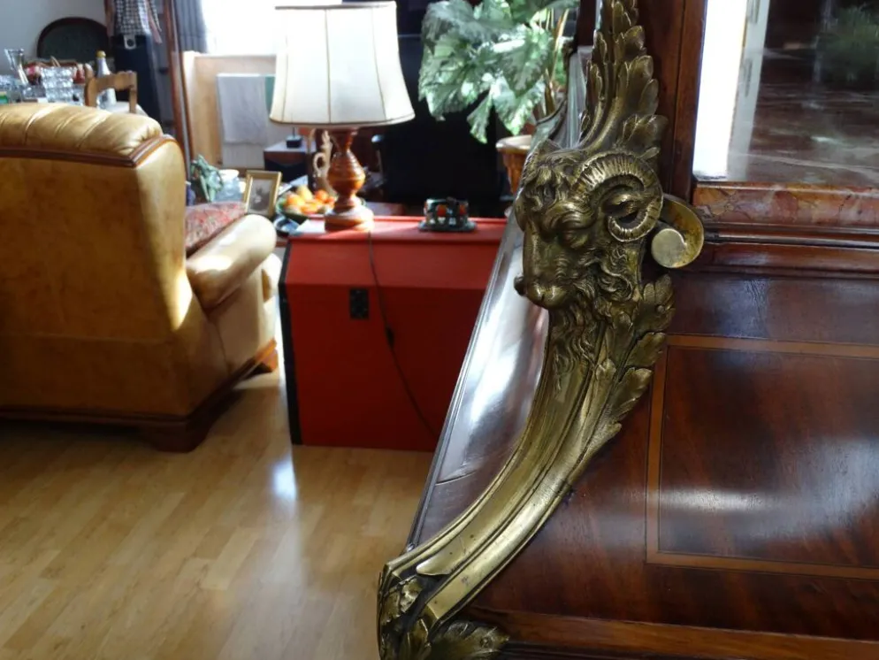 Buffet deux-corps loupe de bois et bronze xix siècle