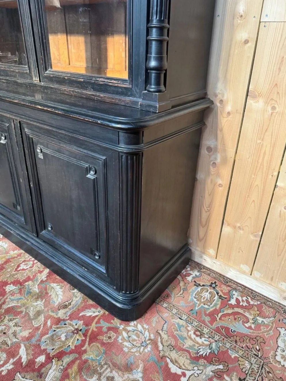 Buffet deux corps vitré – Époque Napoléon III – Bois ébonisé – XIXe siècle
