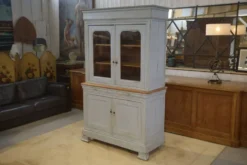 Buffet deux corps XIXème en merisier