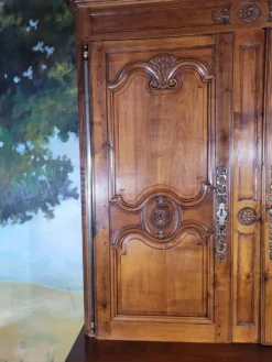 Buffet double corps en merisier époque Louis XV