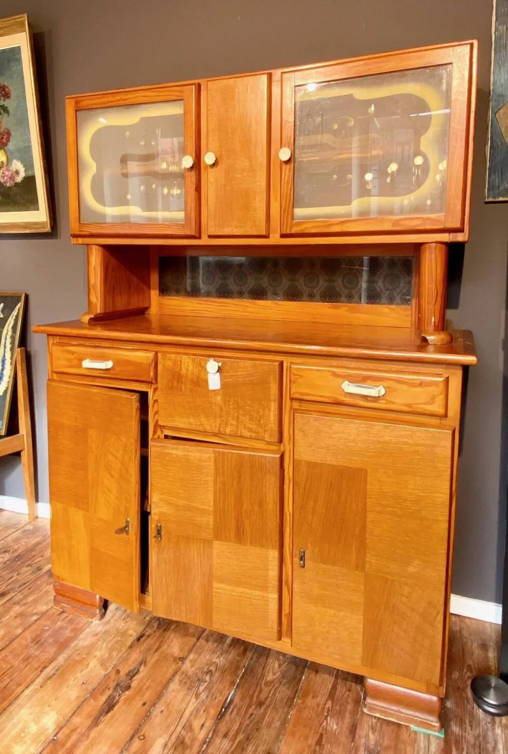 Buffet Double Corps Vintage Art Déco / Populaire en Bois Blond