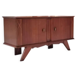 Buffet du milieu du siècle
