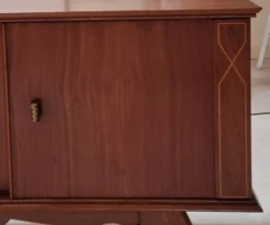 Buffet du milieu du siècle