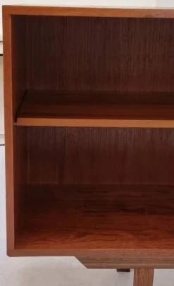 Buffet du milieu du siècle