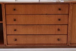 Buffet du milieu du siècle