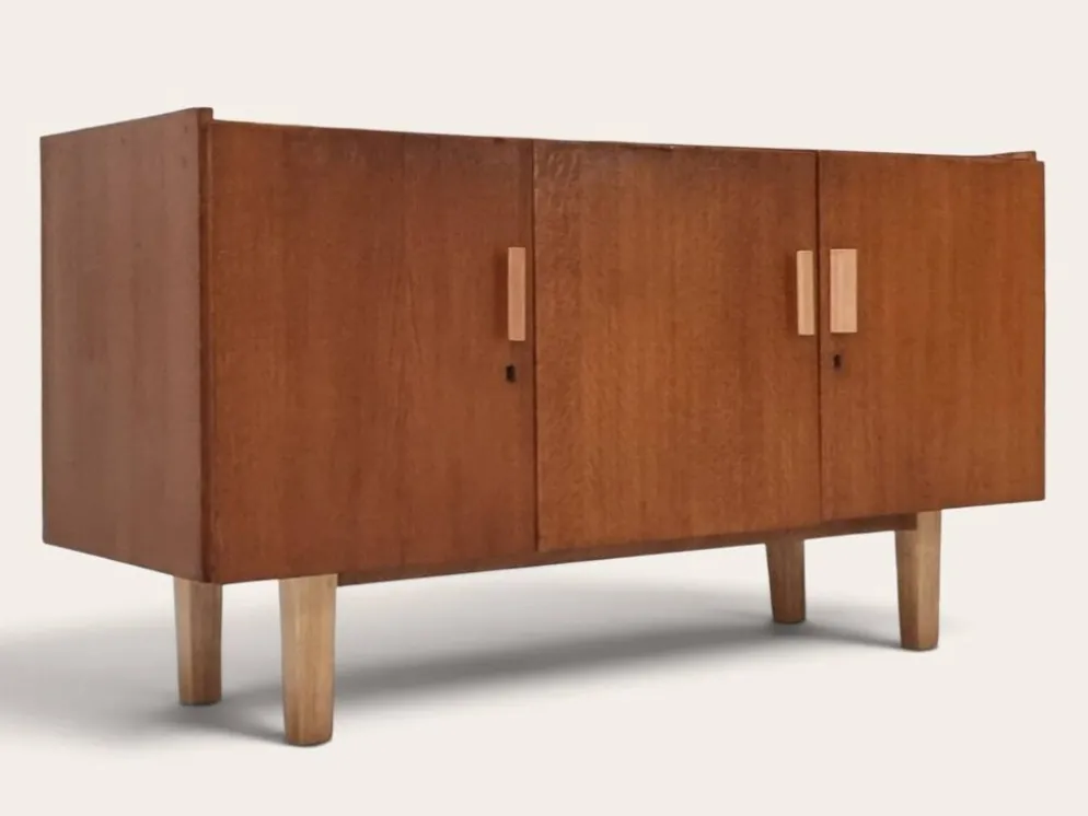 Buffet du milieu du siècle