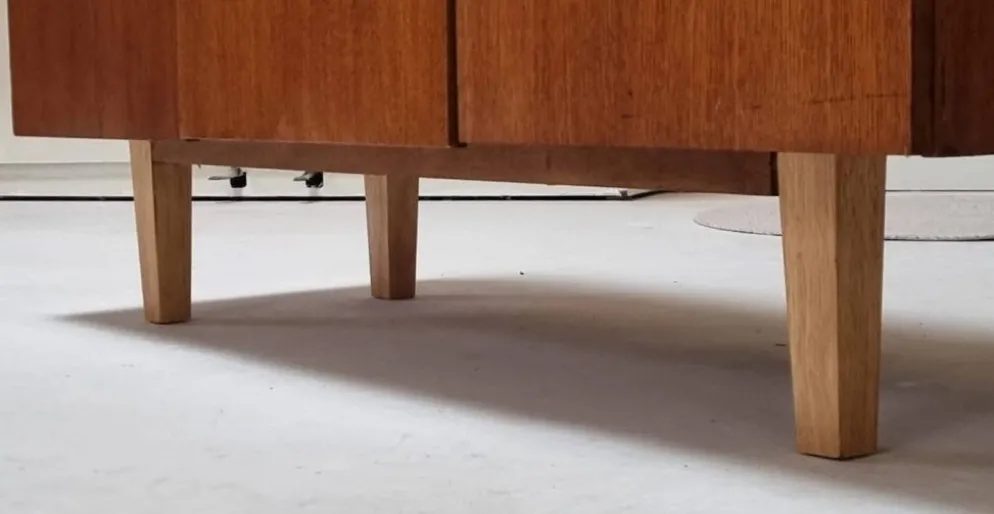 Buffet du milieu du siècle