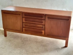 Buffet Dyrlund en teck, Danemark 1970