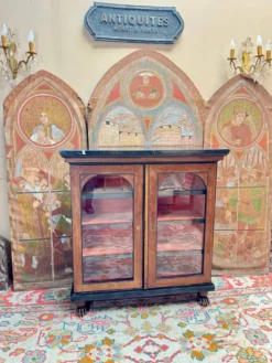 Buffet en acajou et bois noirci d’époque empire debut du XIX eme siècl