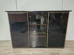 Buffet en bois laqué Pierre Cardin avec un compartiment éclairé, 197