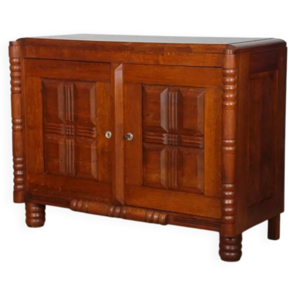 Buffet en chêne dans le goût Charles Dudouyt, 1940