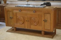 Buffet en chêne dans le goût de Charles Dudouyt 1930’s