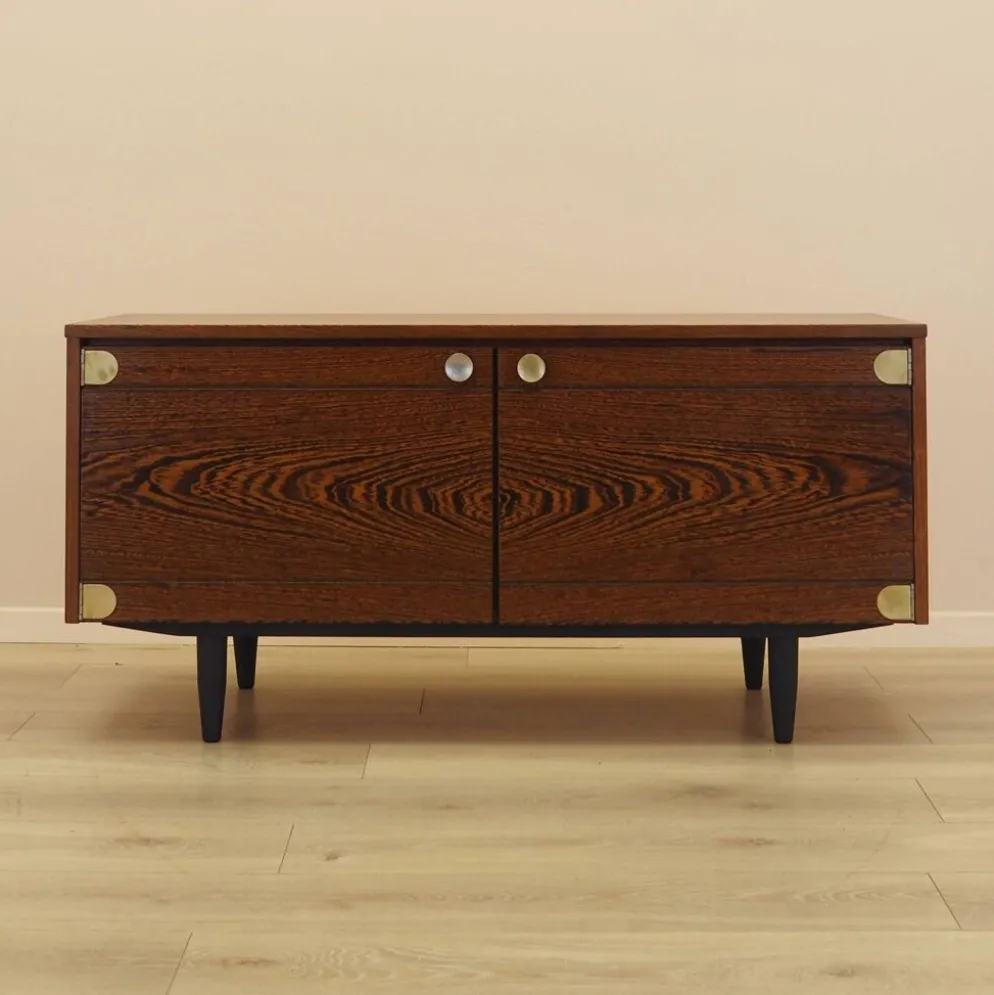 Buffet en chêne, design danois, années 1970, fabriquée au Danemark