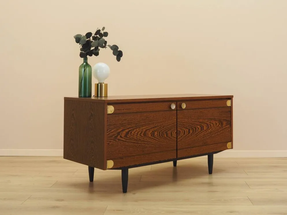 Buffet en chêne, design danois, années 1970, fabriquée au Danemark