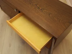 Buffet en chêne, design danois, années 1970, fabriquée au Danemark