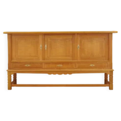 Buffet en chêne Henning Kjærnulf, Danemark, années 1960.