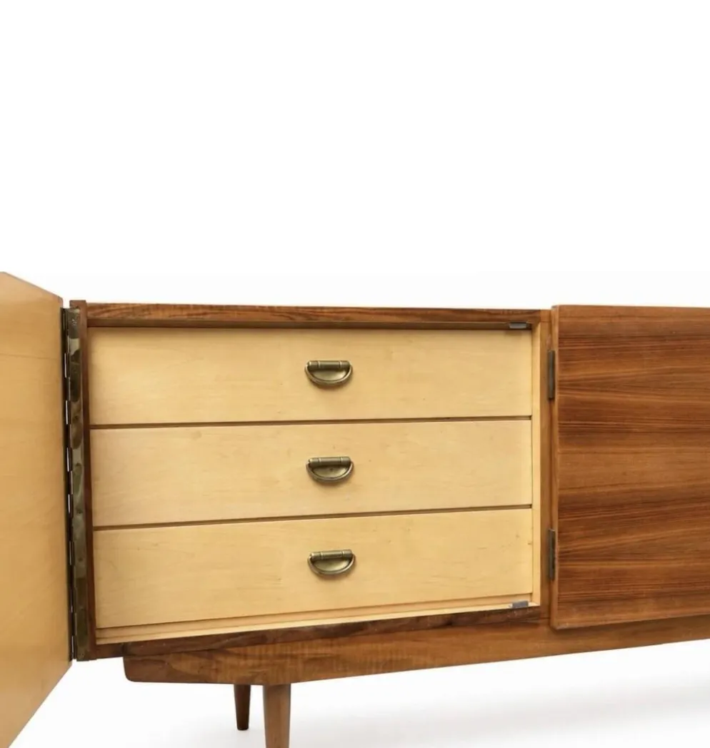 Buffet en noyer vintage allemand des années 1960.