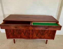 Buffet en palissandre danois vintage rétro des années 1960 par Brouers.