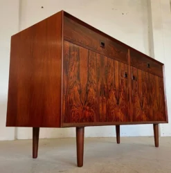 Buffet en palissandre danois vintage rétro des années 1960 par Brouers.