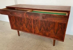 Buffet en palissandre danois vintage rétro des années 1960 par Brouers.