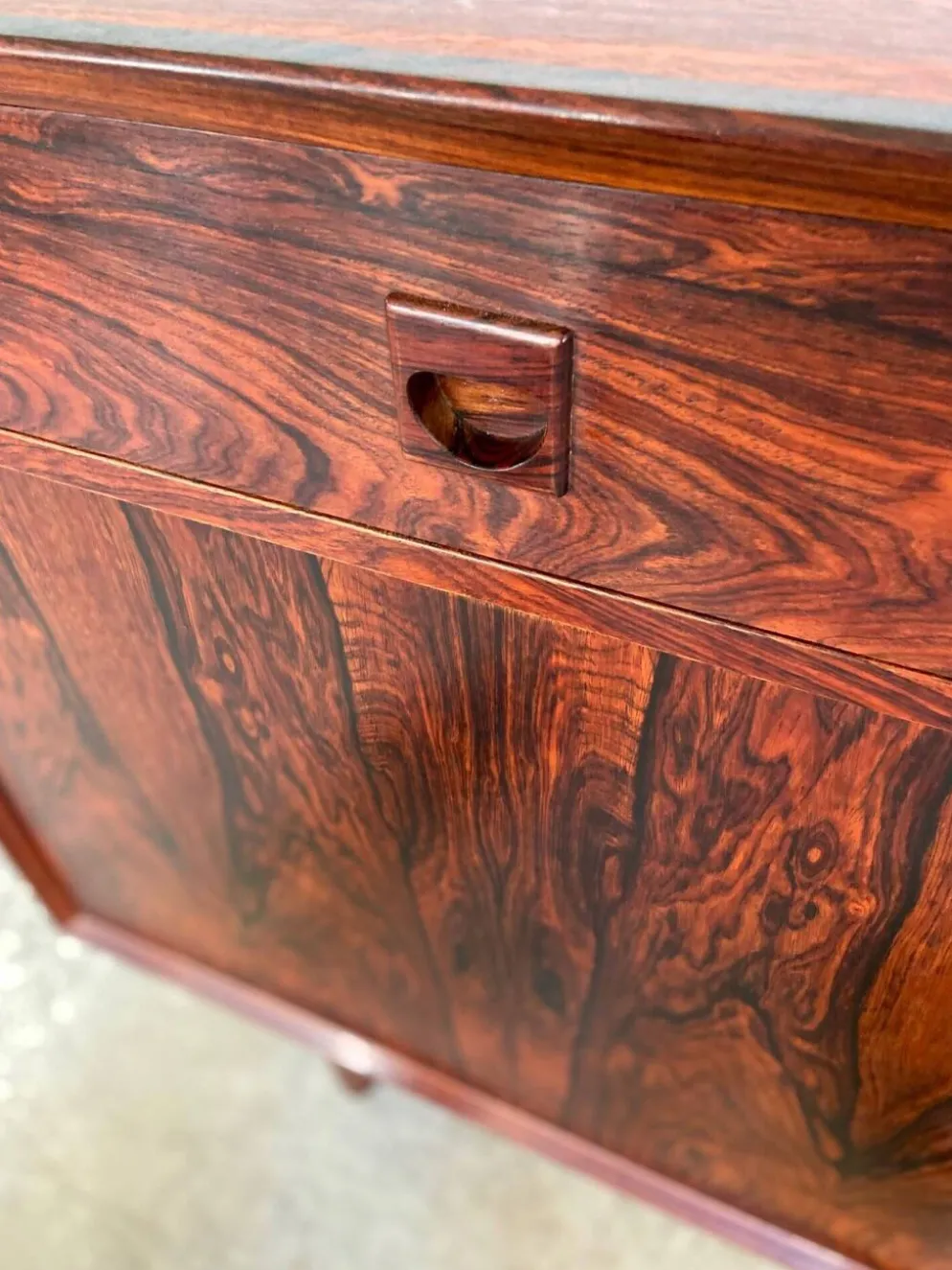 Buffet en palissandre danois vintage rétro des années 1960 par Brouers.