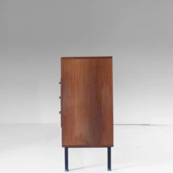 Buffet en palissandre de style mid-century moderne avec tiroirs, Italie années 1970.