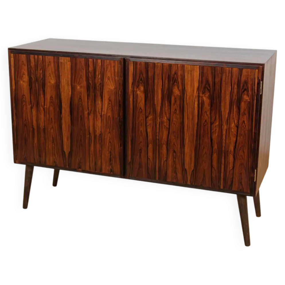 Buffet en palissandre du milieu du siècle par Oman Jun, Danemark, années 1960.