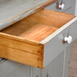 Buffet en pin, années 1900