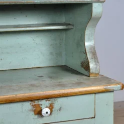 Buffet en pin, années 1900