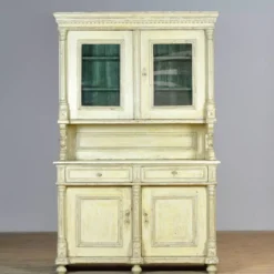 Buffet en pin, années 1900