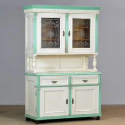 Buffet en pin, années 1900