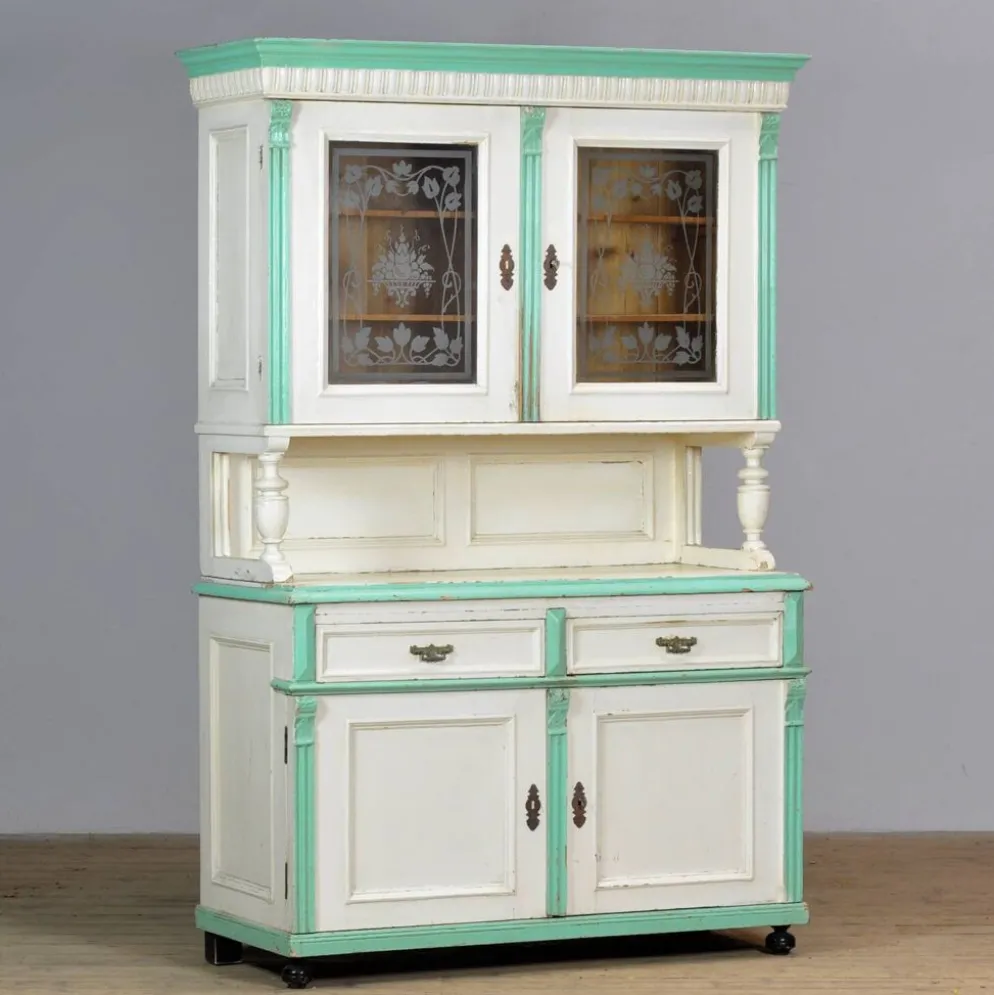 Buffet en pin, années 1900