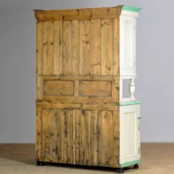 Buffet en pin, années 1900