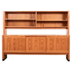 Buffet en pin par Skovby Danemark Années 1970