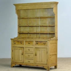 Buffet en pin, vers 1850