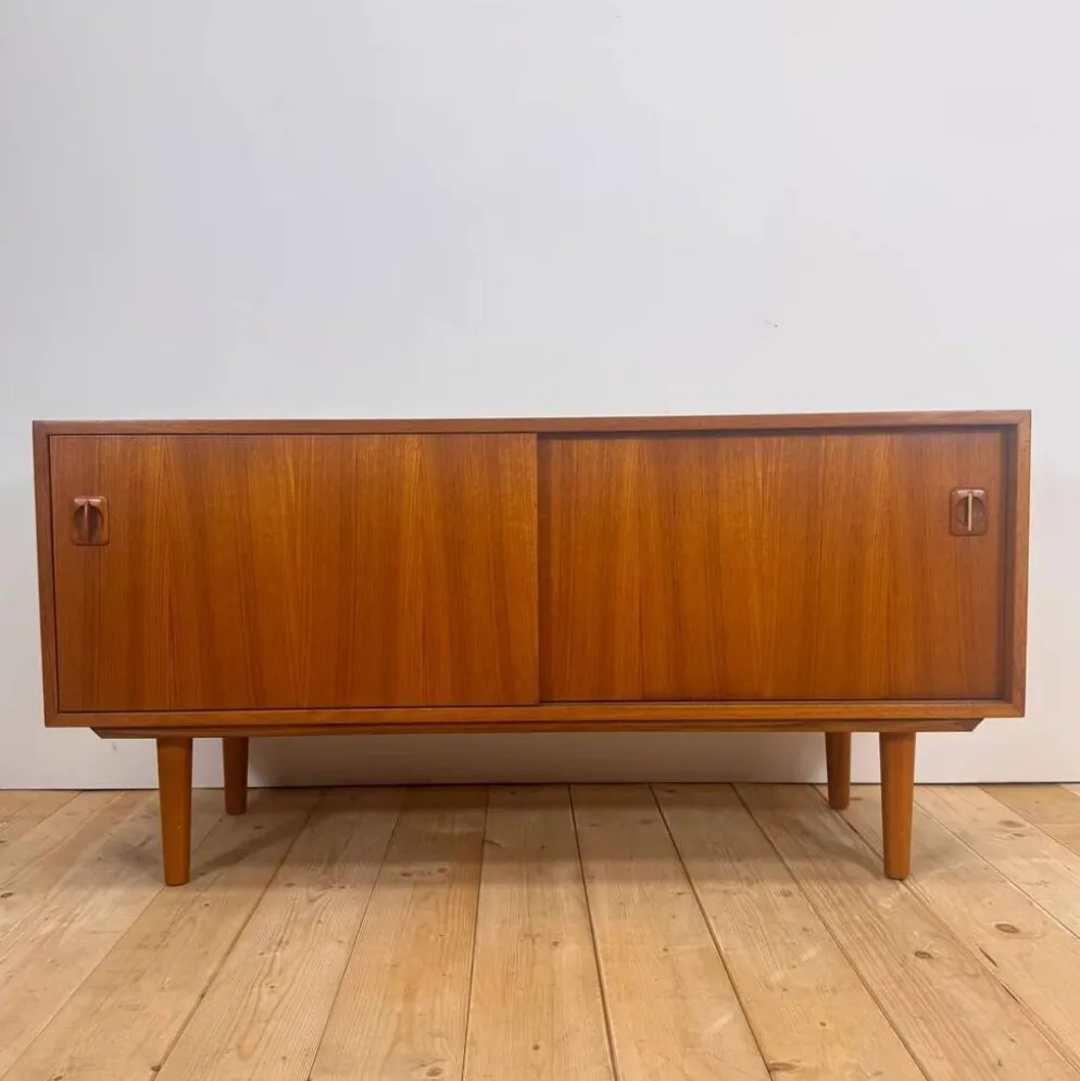 Buffet en teck avec porte-disques interne, Danemark 1960